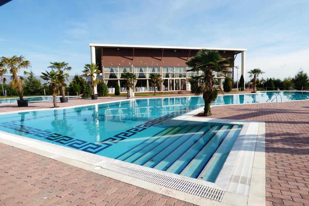 Ioannou Resort Птолемаїда Екстер'єр фото